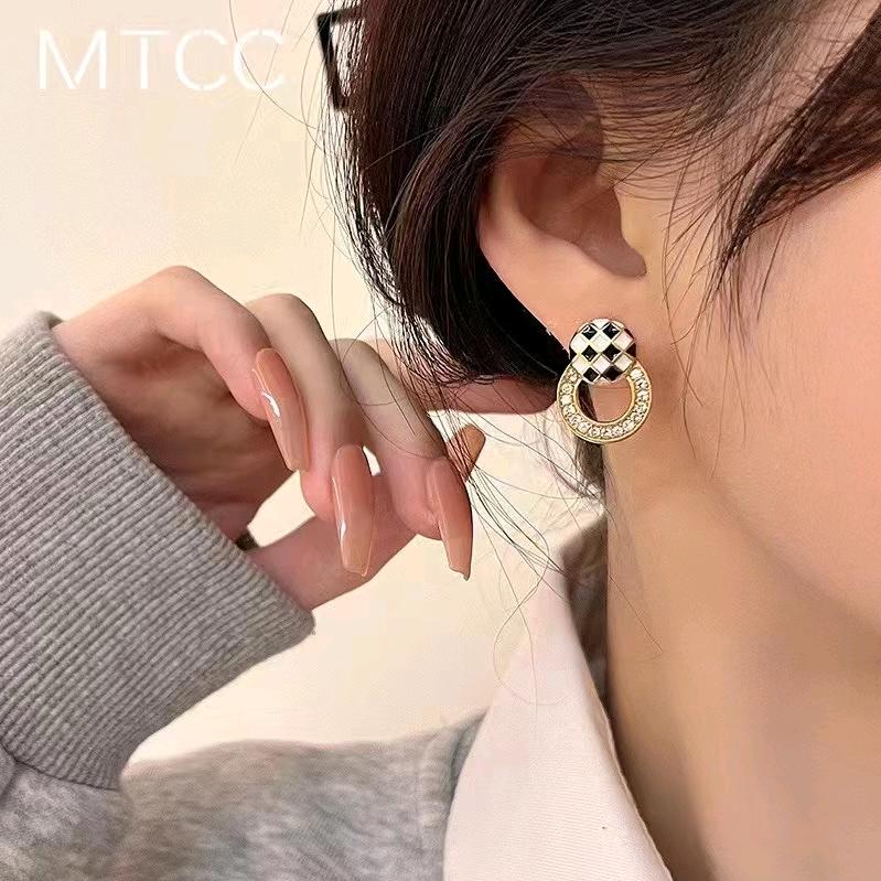 爱吃橘子