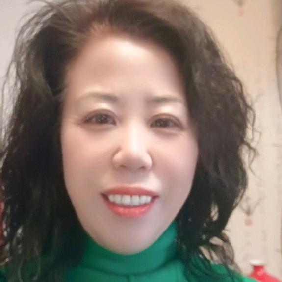 英子