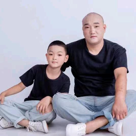 于朋军