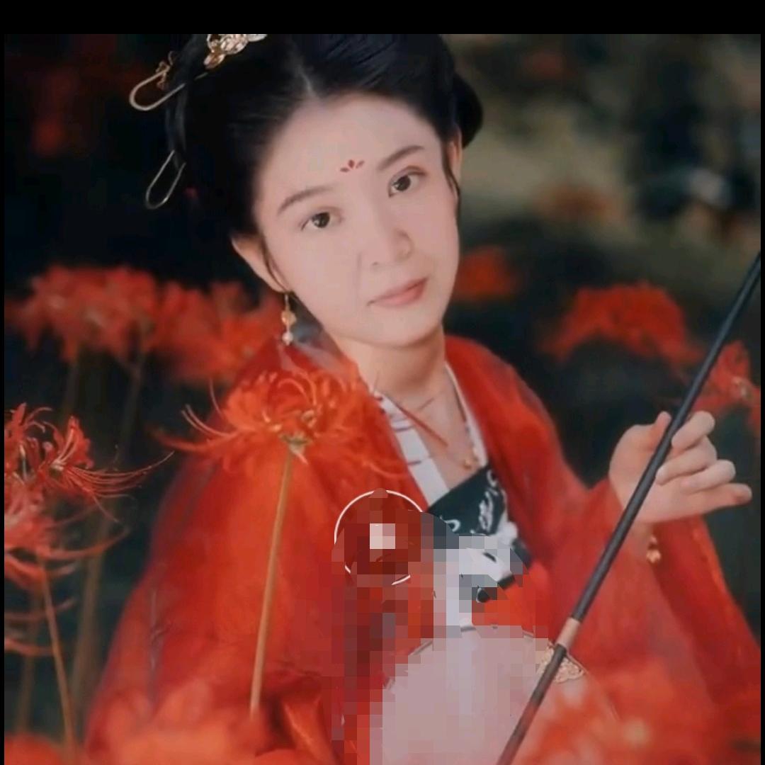 雨后彩虹姐