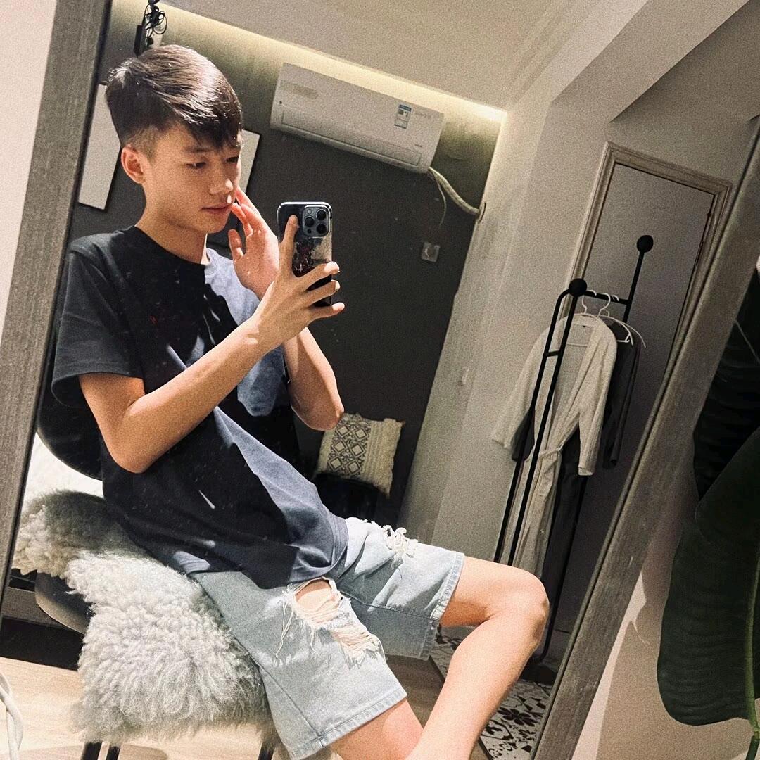 枯木偶逢春