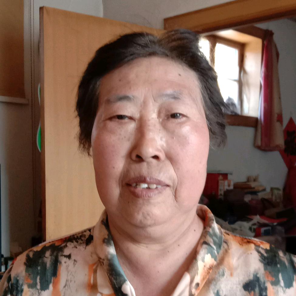刘美英