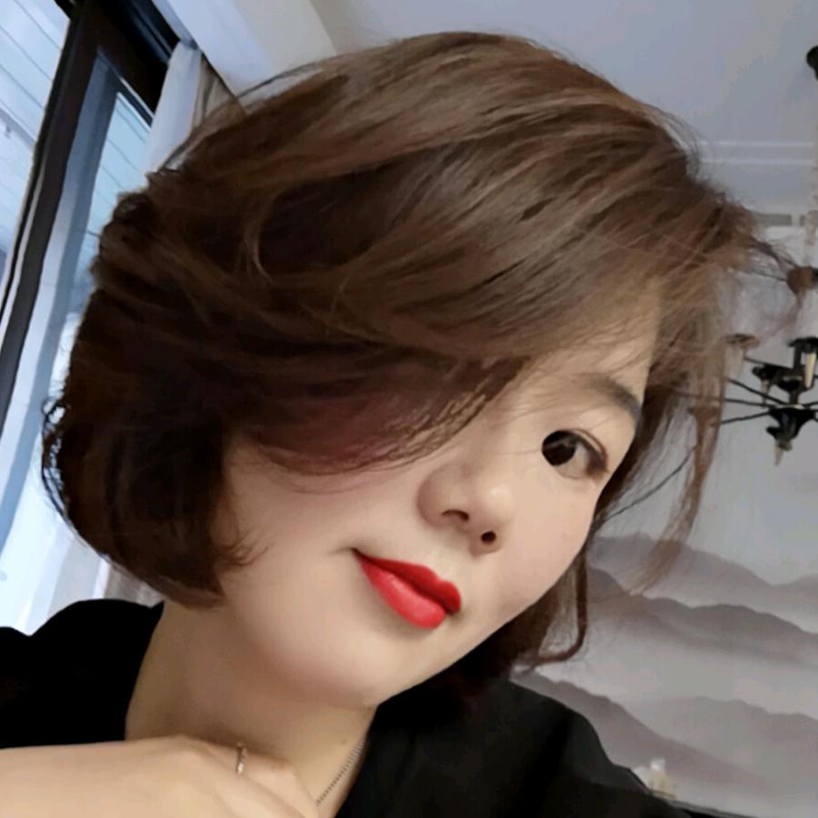 温菲菲服装