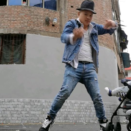 多么淡定