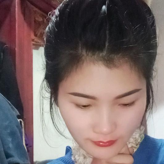月牙芝飘