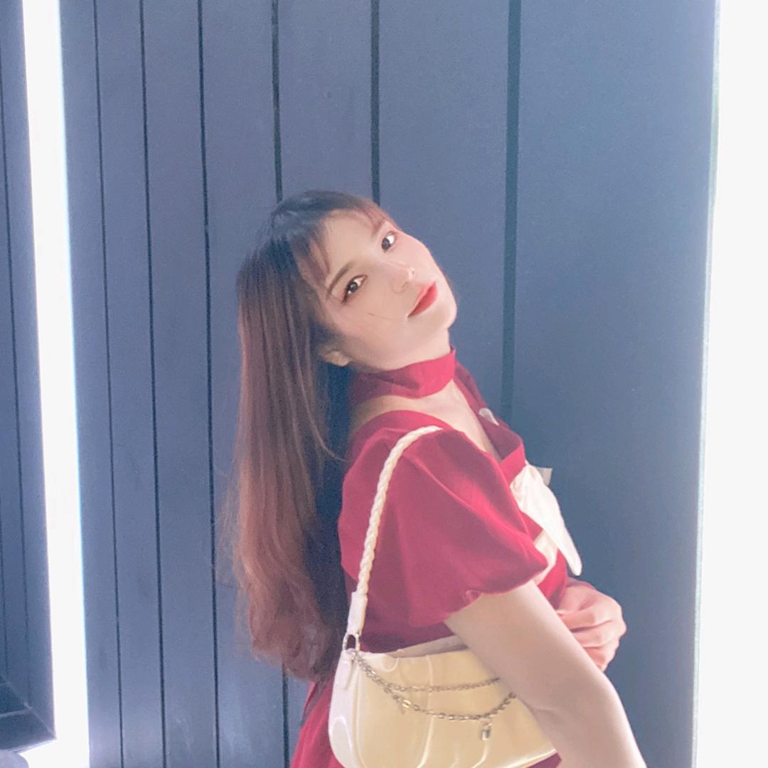 小梅~