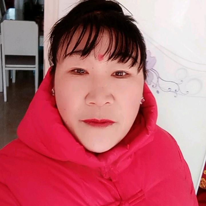董桂霞