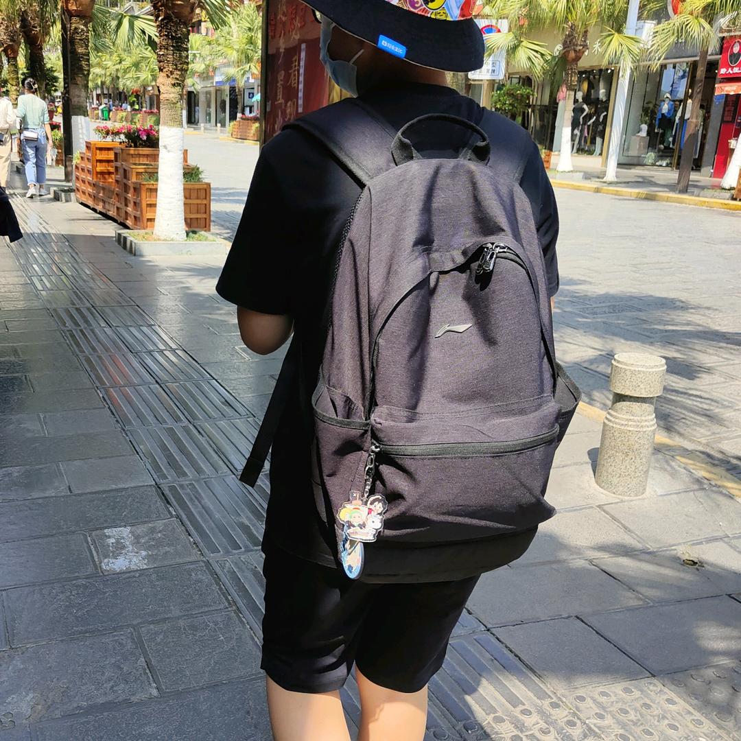 吼吼