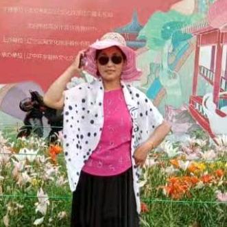 鱼儿水中飞