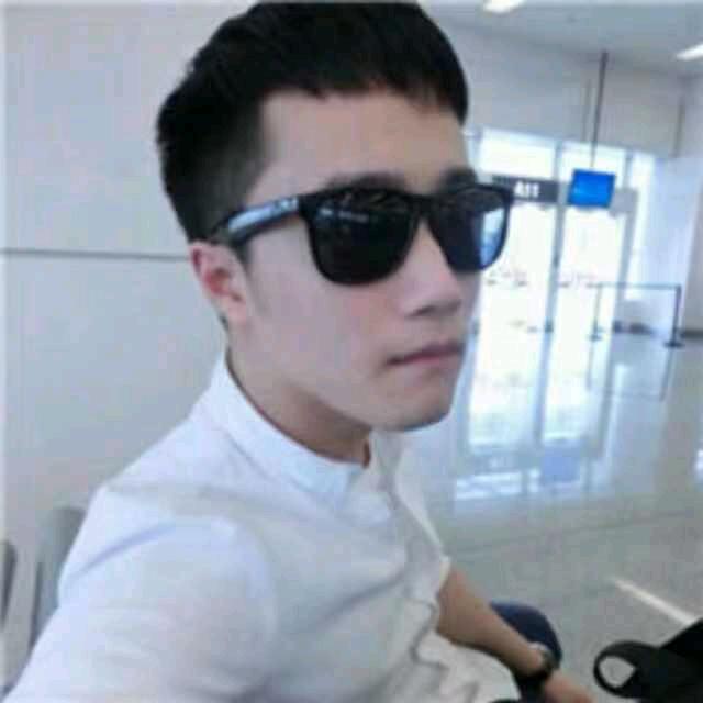六界至尊的盛又霆头像