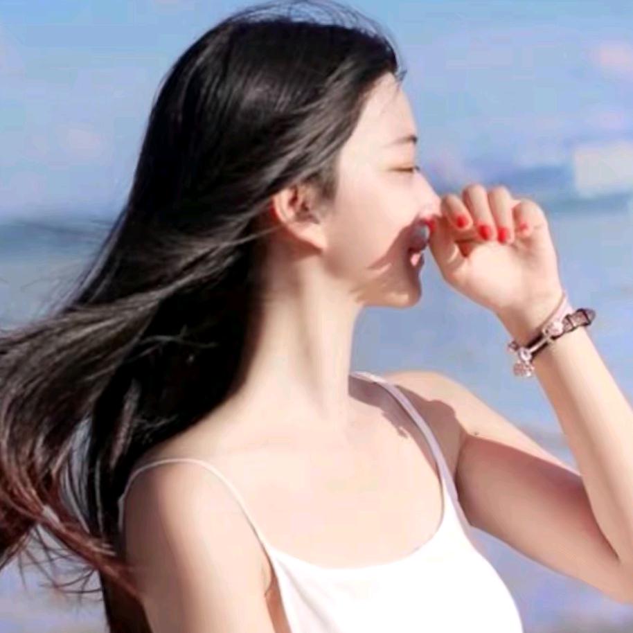容容吖