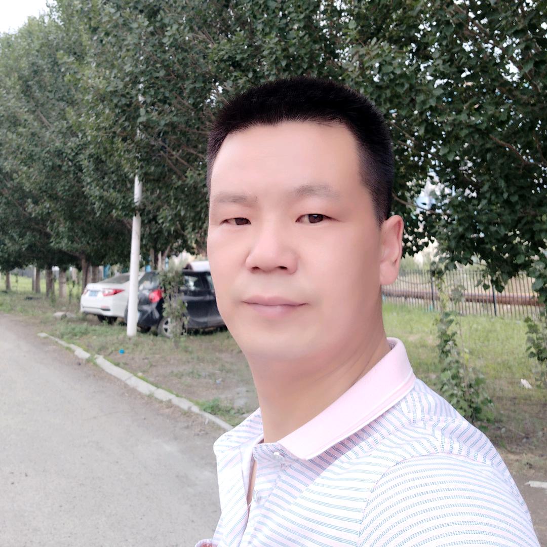 陈伟
