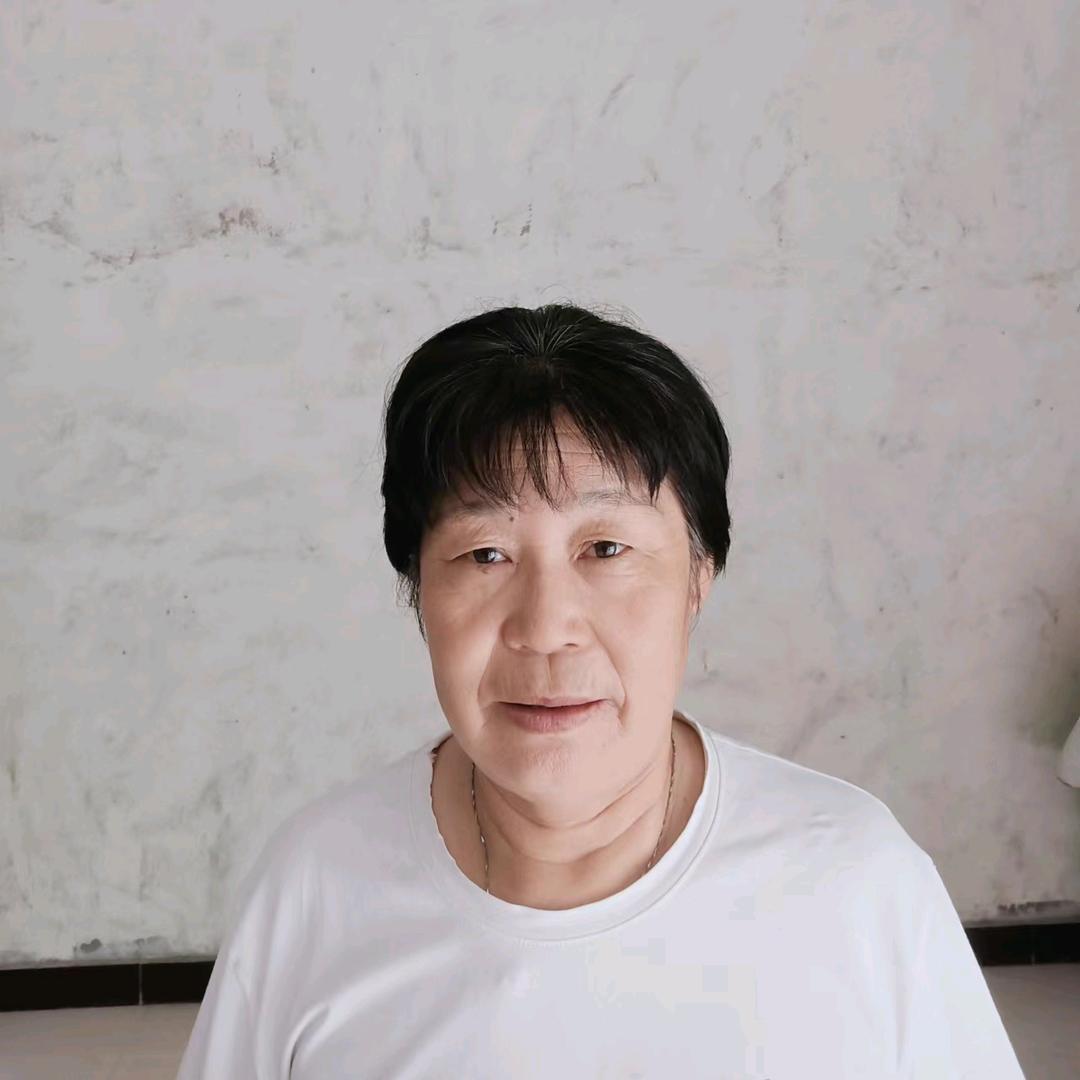 草莓姐