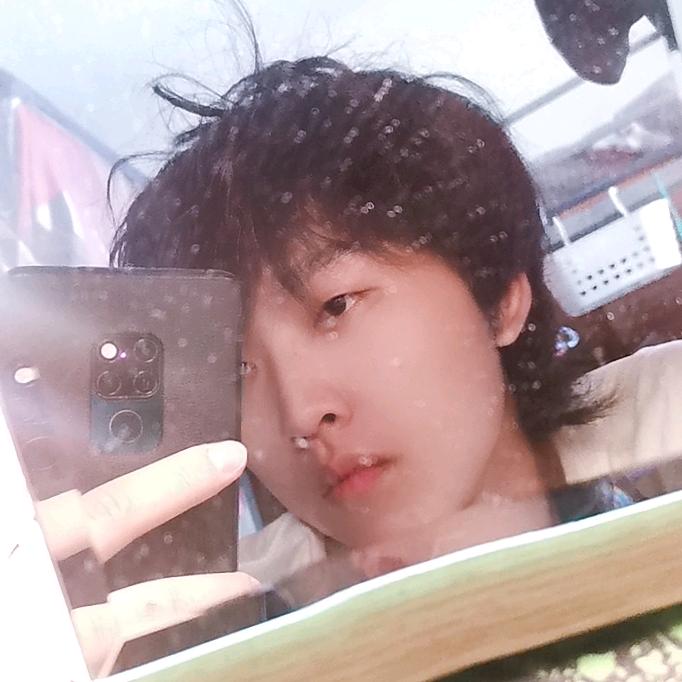 隆里梅克