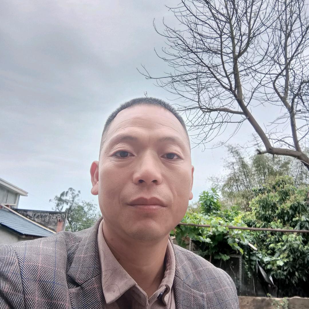 富顺县，永年镇菜田村，养羊人.