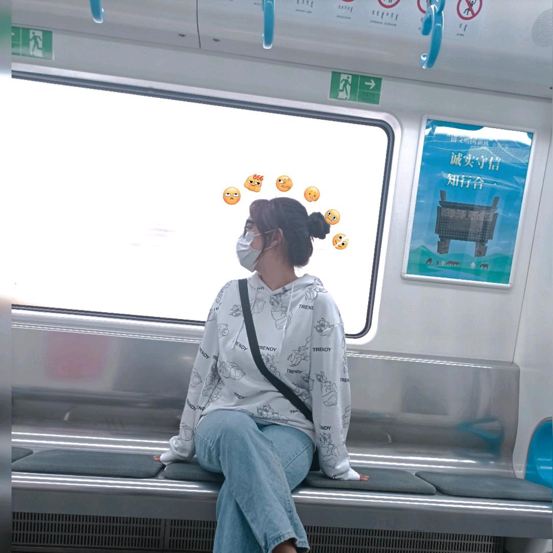 赵小兰!