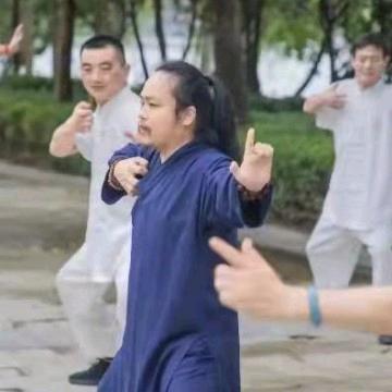 柏梅运动商贸