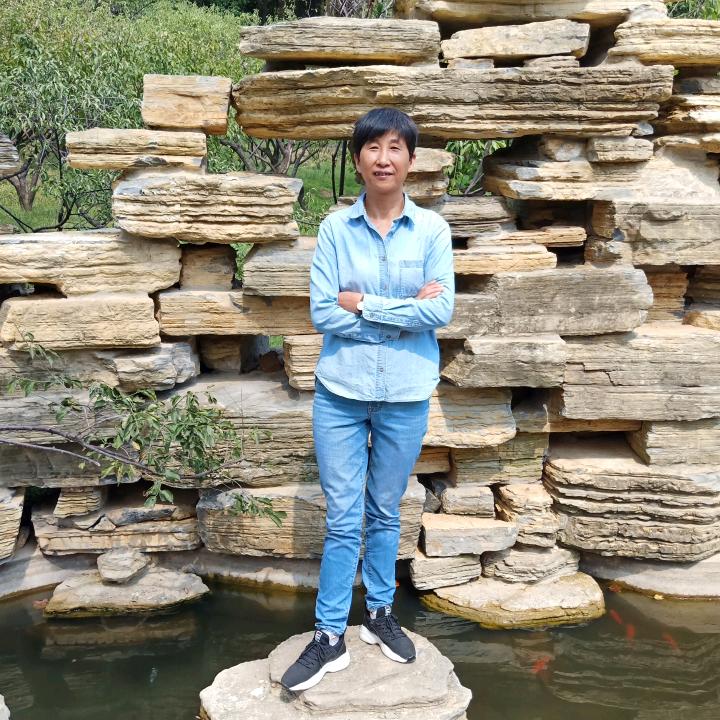 假小子