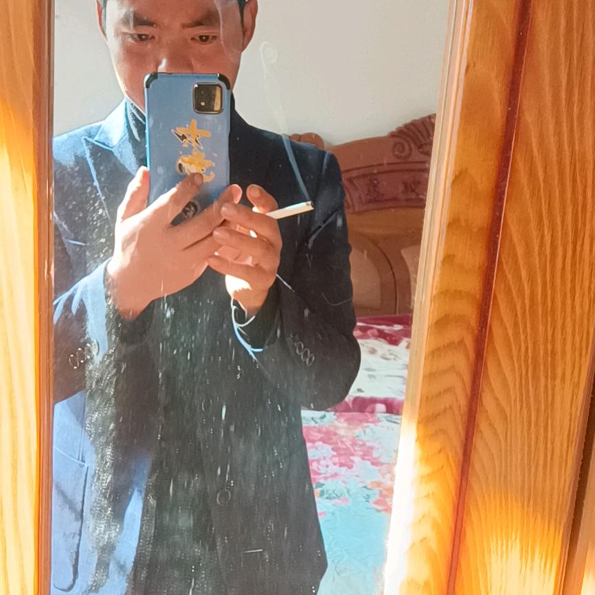 请原谅我年轻时候不懂爱