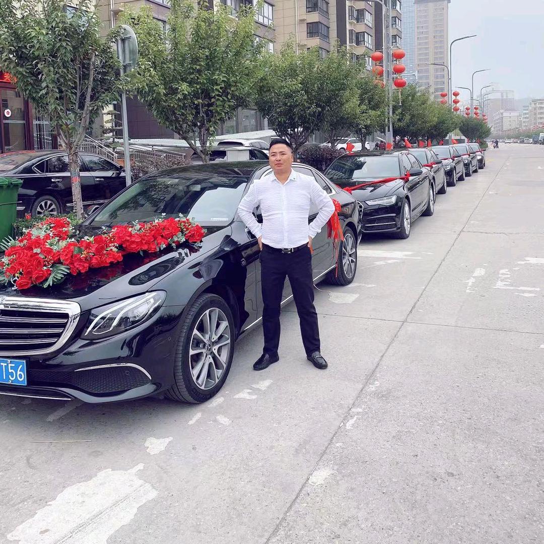 洛川（兄弟婚庆专业车队）