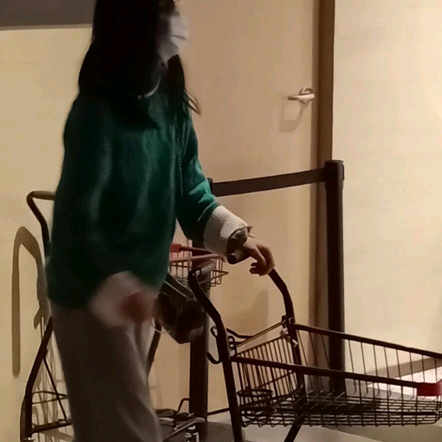 廋廋