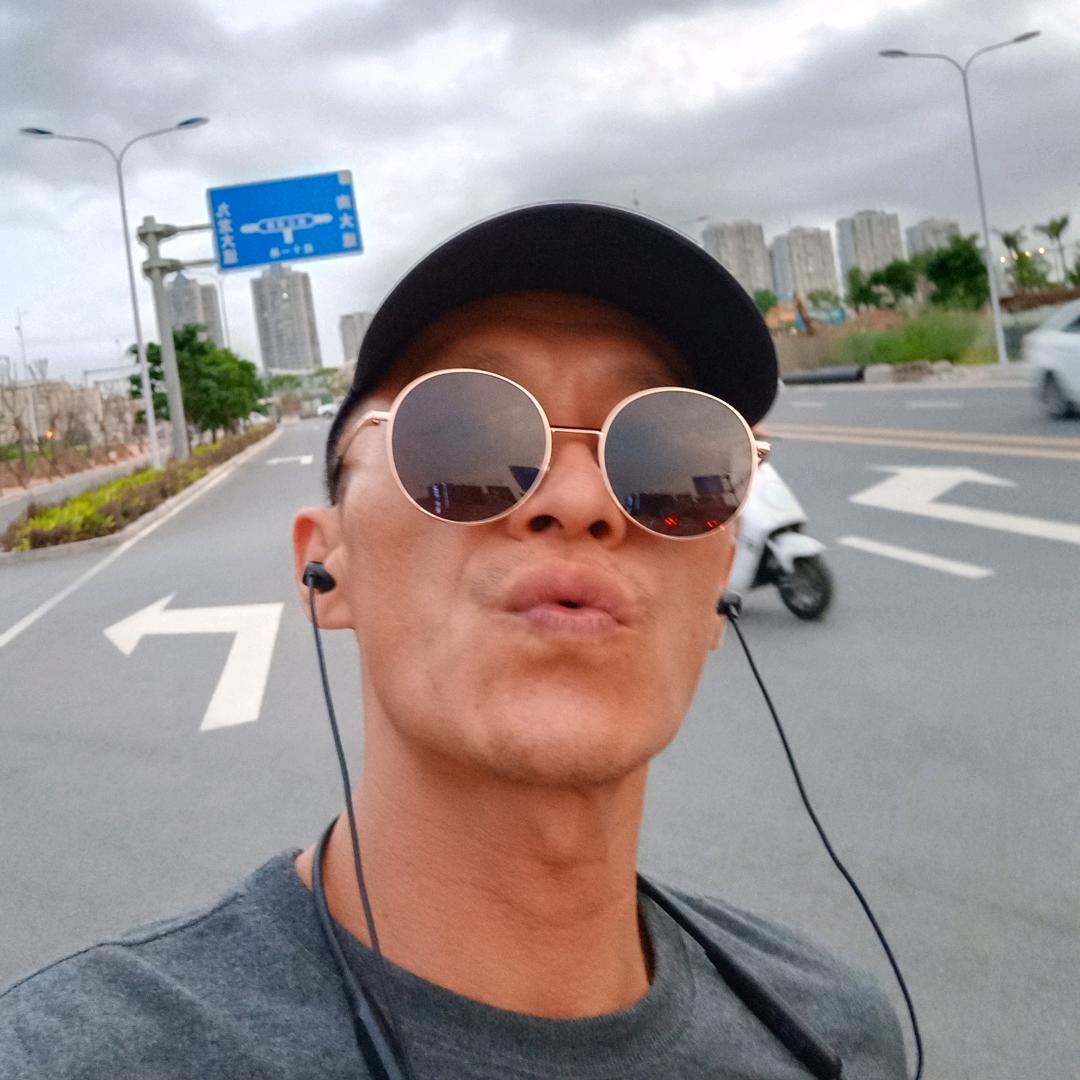 闽南潇洒哥