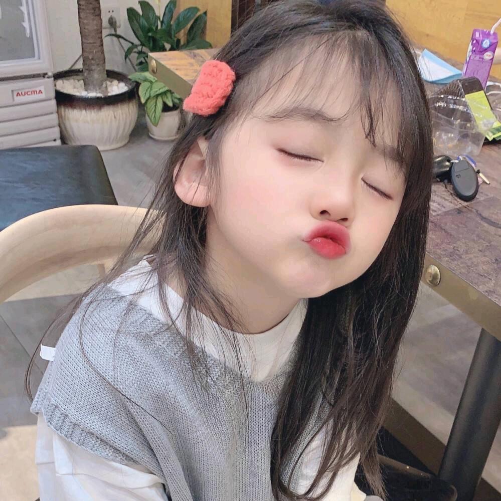 鲍小喵儿🍭🍭