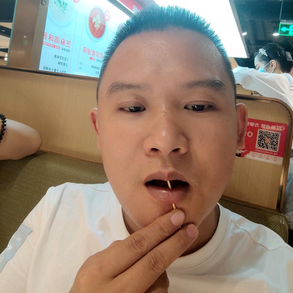 九隆爱养鱼