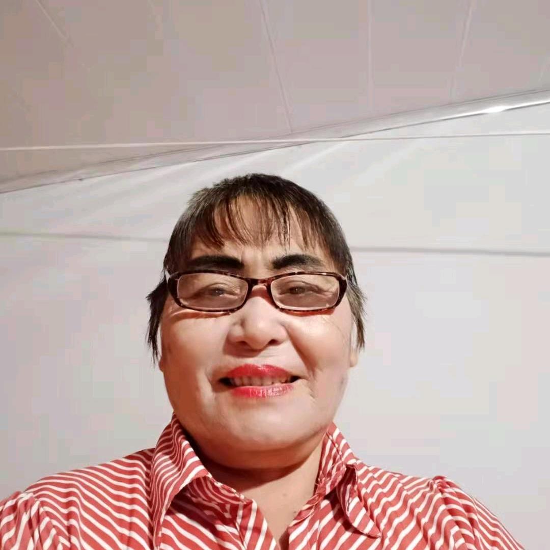 山村姐：早上8点20时首播