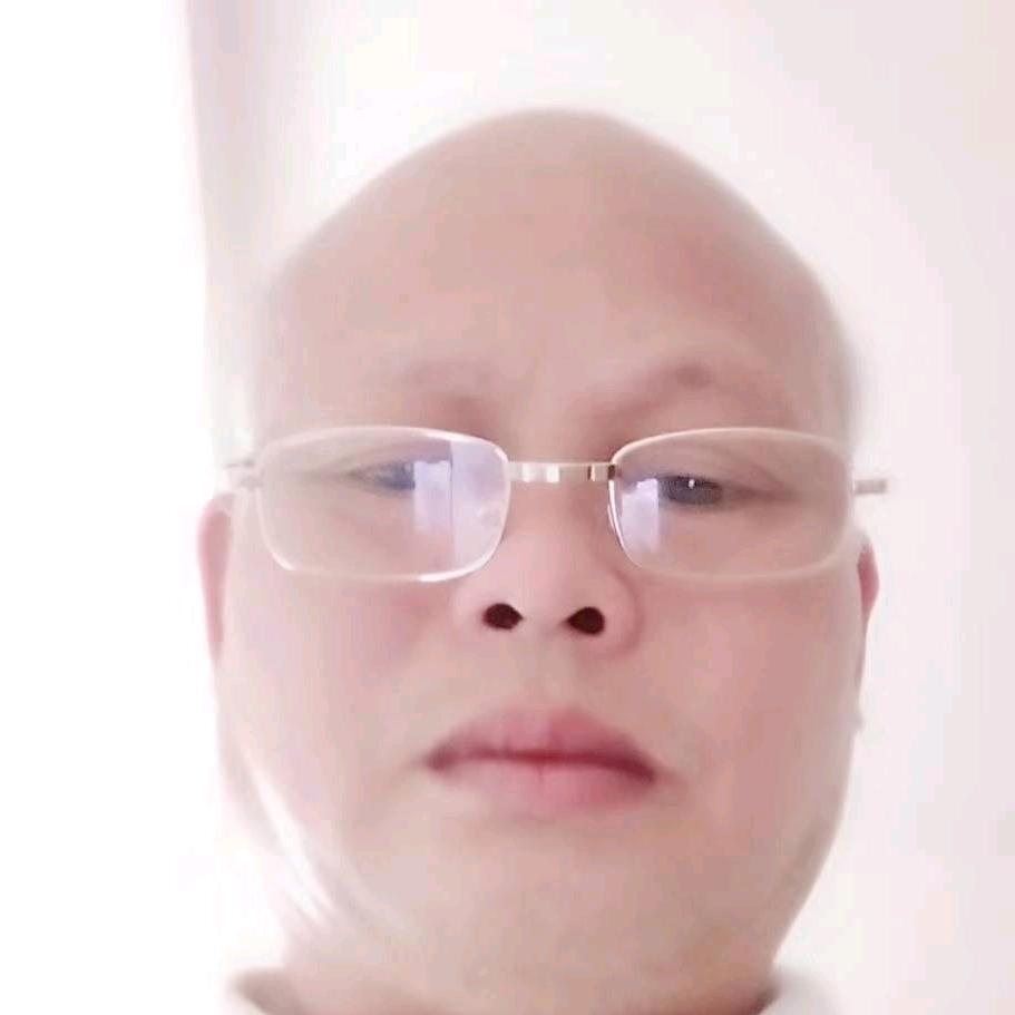 石奇光头哥