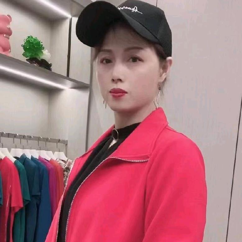 友俪女装穿搭