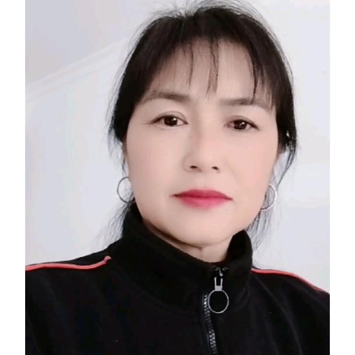 清雨绿荷