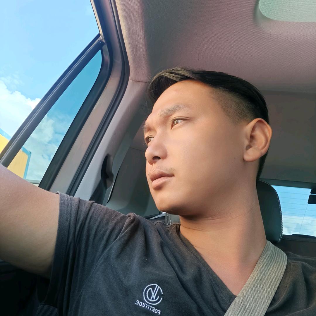 白