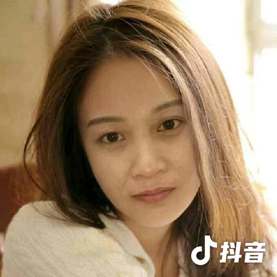 敏敏💋💋单身找初恋