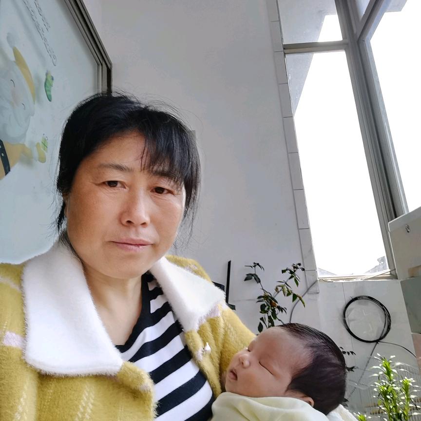 日光。倾城