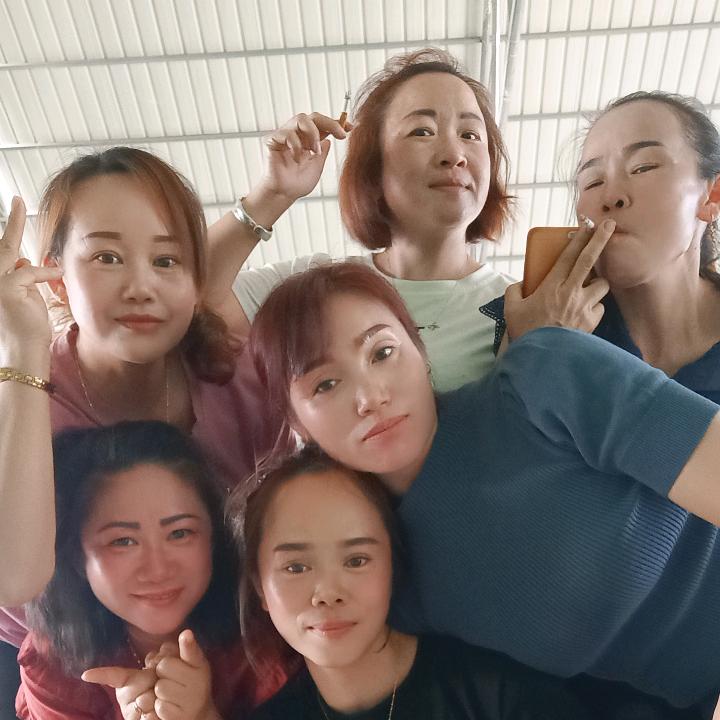 依然爱你，，，，