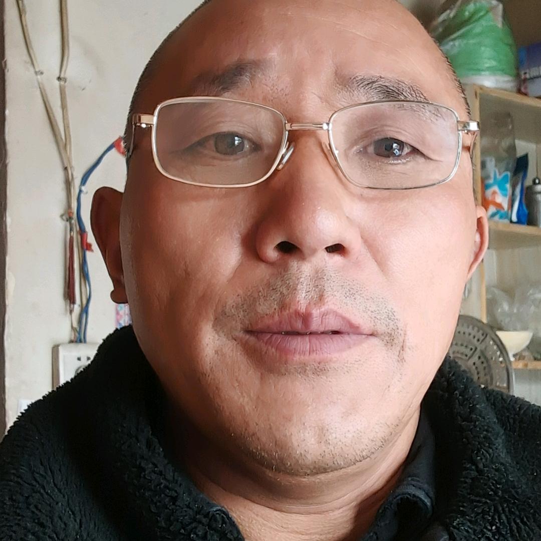 诚信装饰。老周