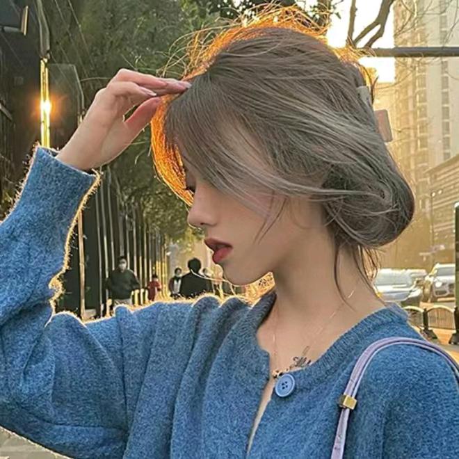 从一束花开始♡