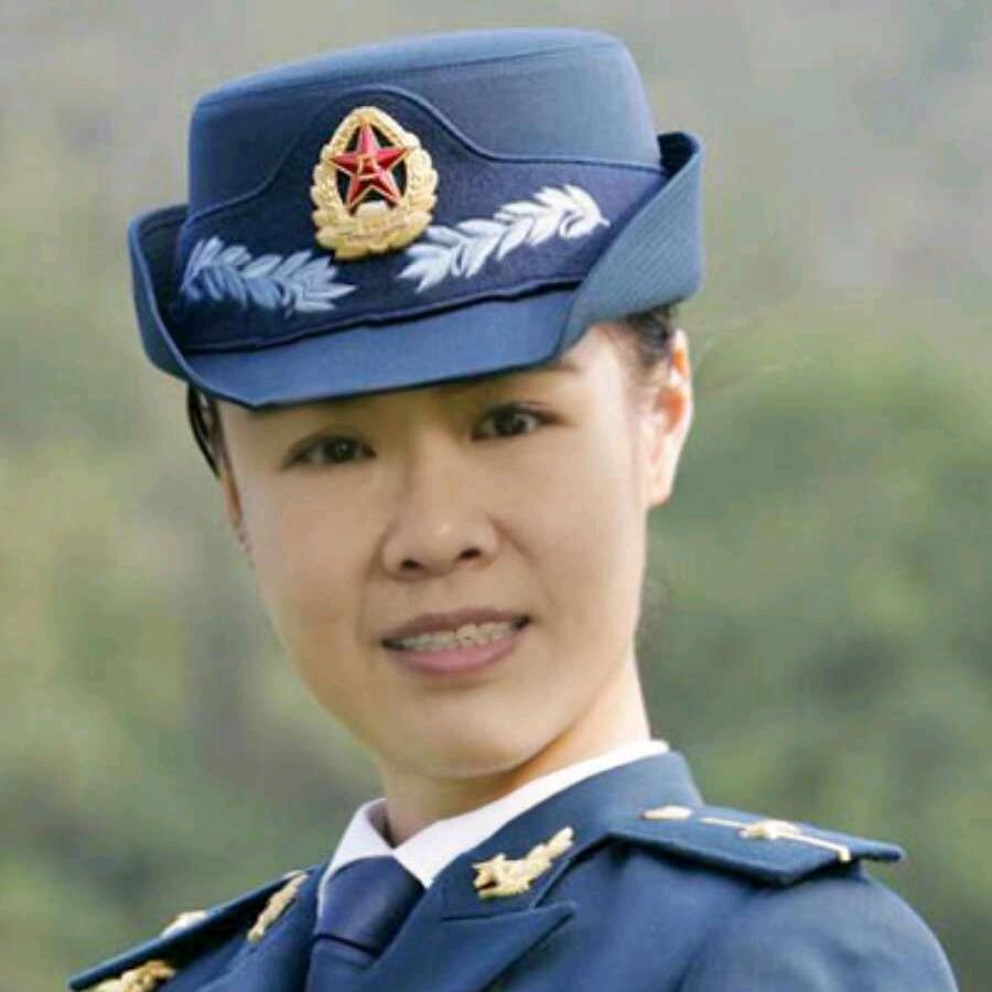 W   sister九龙的姐姐