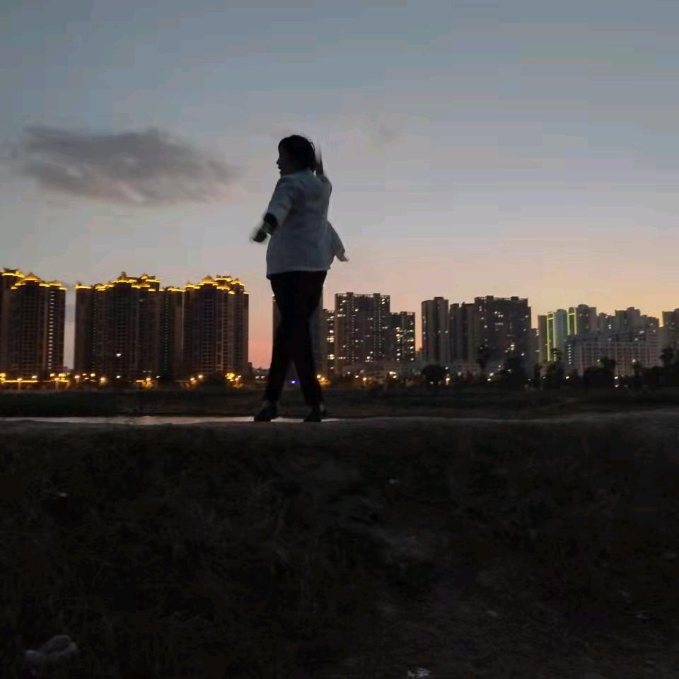 邝