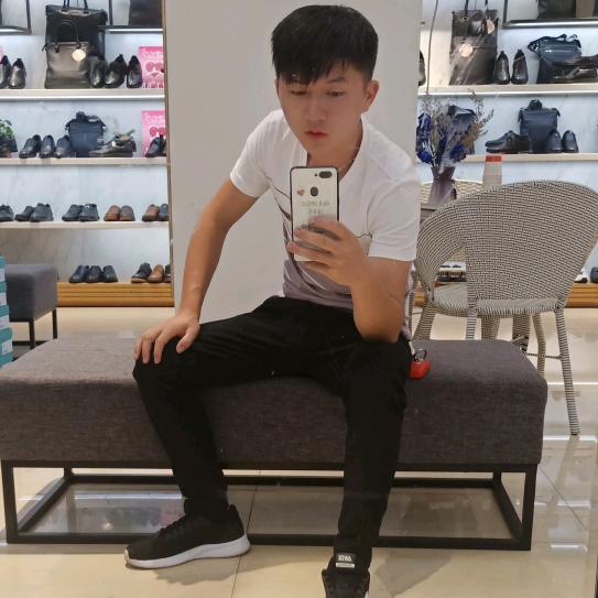 曲靖旧衣服回收♻️小严