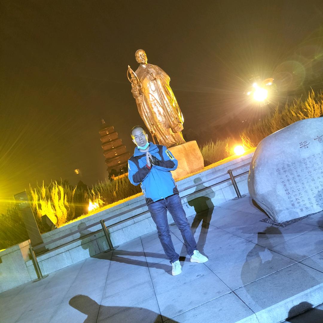 腾仕魅力女装精选（零售）