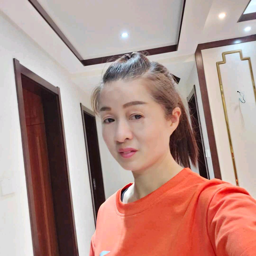 茉 莉