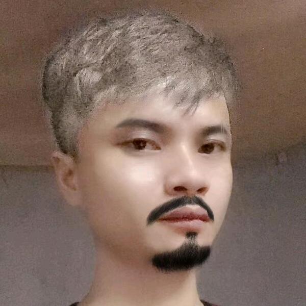 黄辉煌