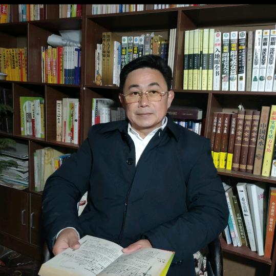 耕心布衣(鸣谦先生)姚力心