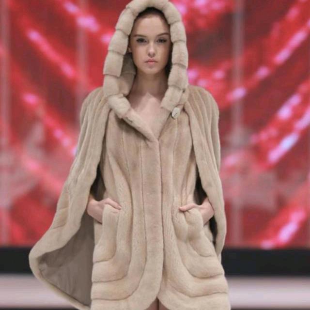 雪姐皮草定制高档服饰