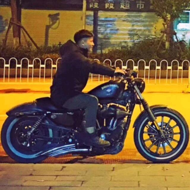 没有后座的哈雷