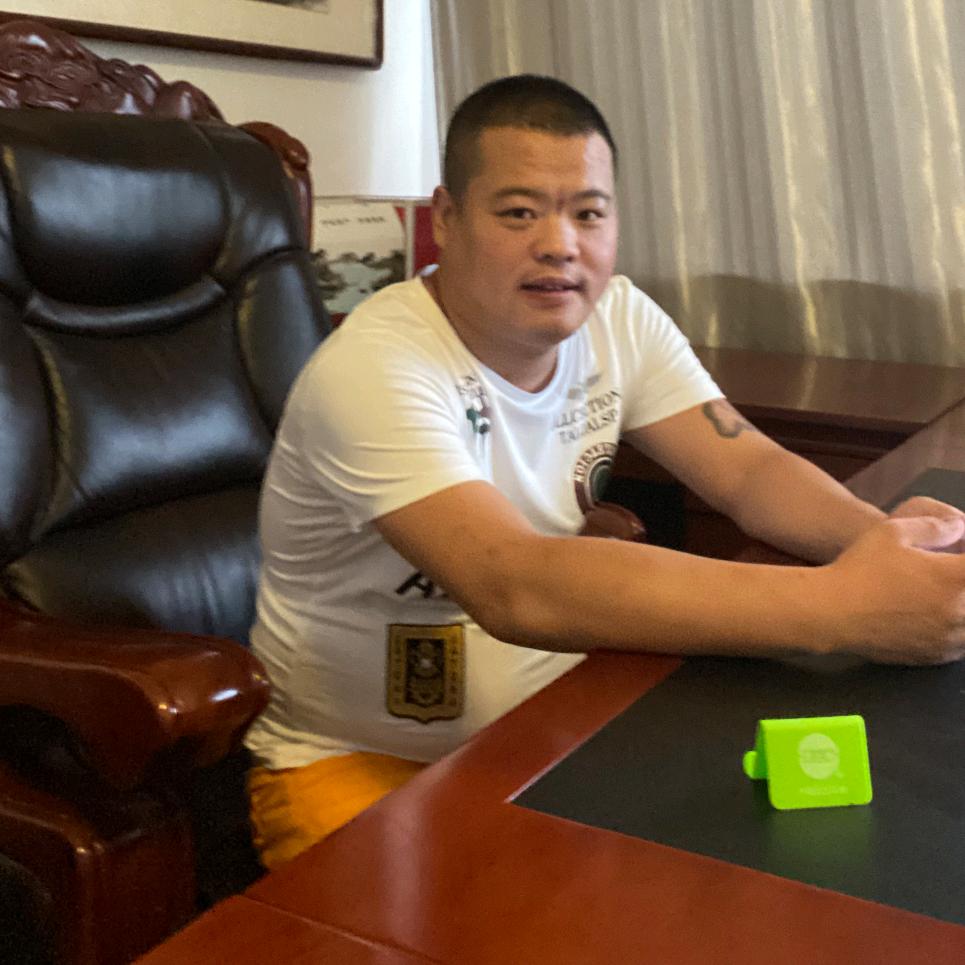 王刚