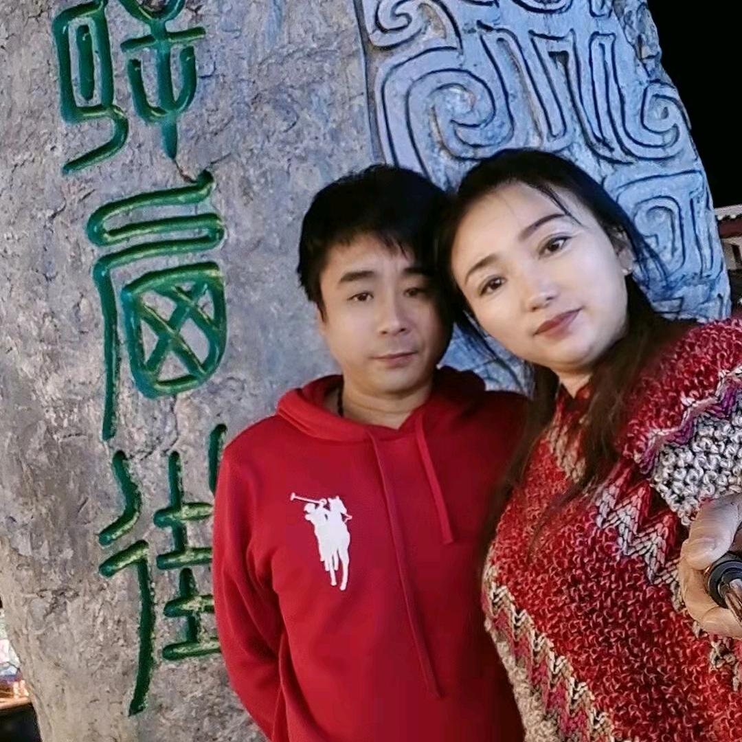 7080夫妻户外