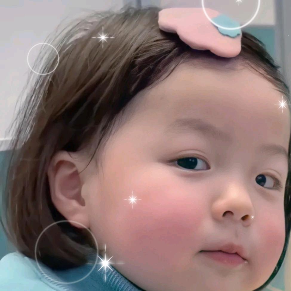 啃个蟹蟹腿